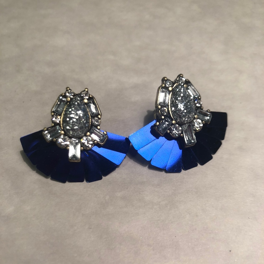 Baublebar's sparkly blue earring